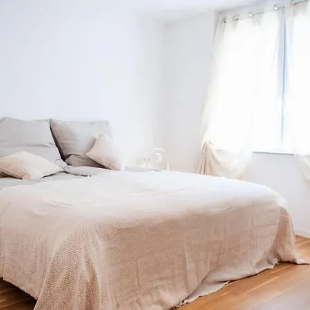 4-zimmer-apartment - Messe - Airport - Tiefgarage - 3-schlafzimmer - Kueche * 라인펠덴에흐터딘겐