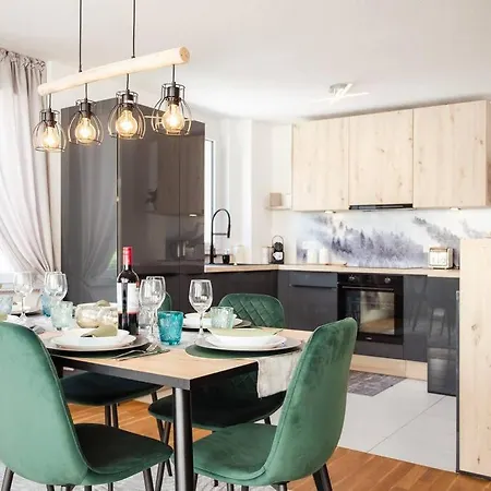 4-zimmer-apartment - Messe - Airport - Tiefgarage - 3-schlafzimmer - Kueche