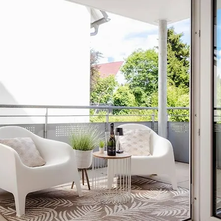 아파트 4-zimmer-apartment - Messe - Airport - Tiefgarage - 3-schlafzimmer - Kueche 라인펠덴에흐터딘겐